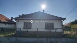 Eladó családi ház Úri