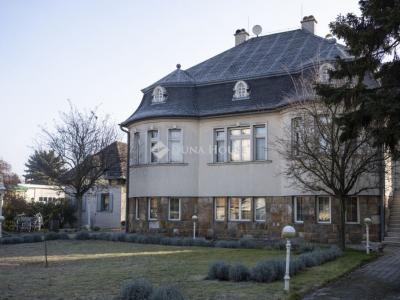 Eladó családi ház Üllő