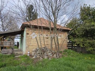 Eladó családi ház Üllő