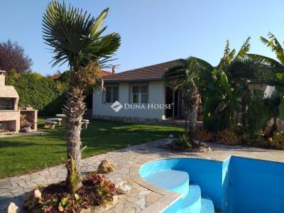 Eladó családi ház Kulcs