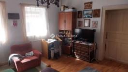 Eladó családi ház Pécel