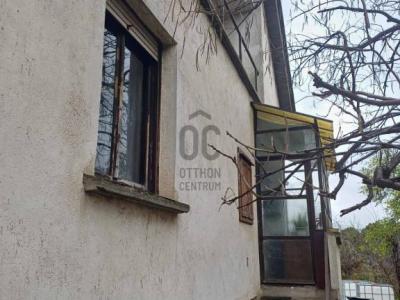 Eladó családi ház Taksony