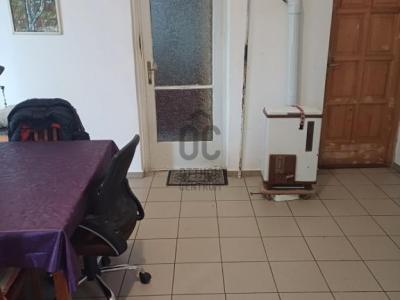 Eladó családi ház Taksony