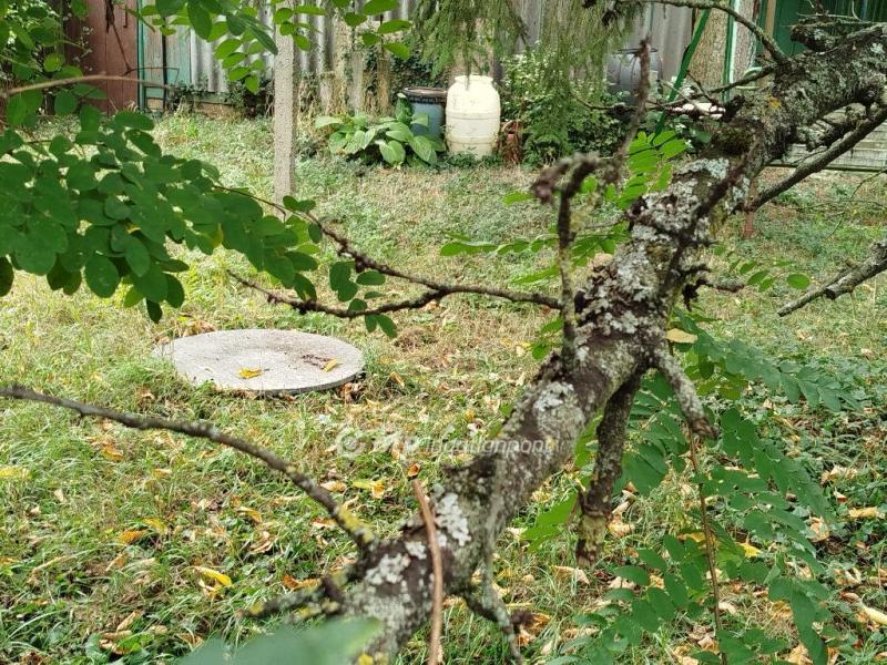 Eladó lakóövezeti telek Pécs