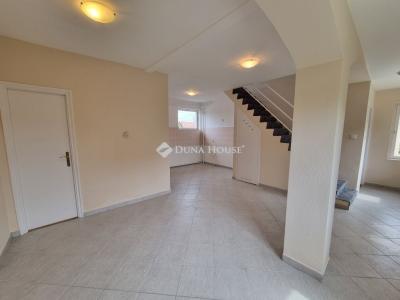 Eladó családi ház Gárdony