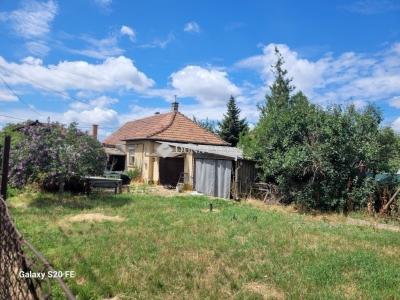 Eladó családi ház Vecsés