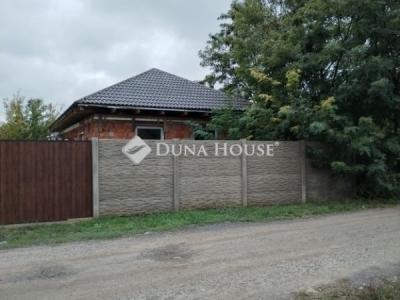 Eladó családi ház Monor Monorierdő