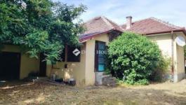 Eladó családi ház Vecsés