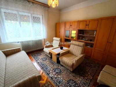 Eladó családi ház Békés