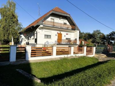 Eladó családi ház Bő