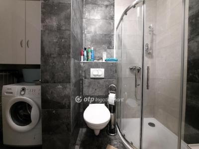 Eladó lakás Siófok