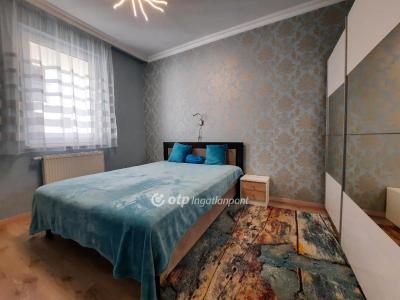 Eladó lakás Siófok