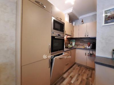 Eladó lakás Siófok