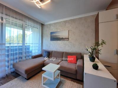 Eladó lakás Siófok