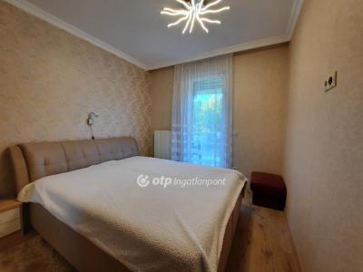 Eladó lakás Siófok