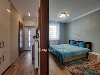 Eladó lakás Siófok