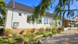 Eladó családi ház Baksa