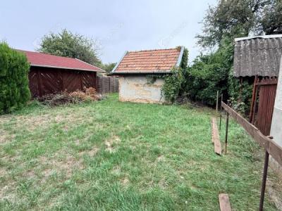 Eladó egyéb telek Monor