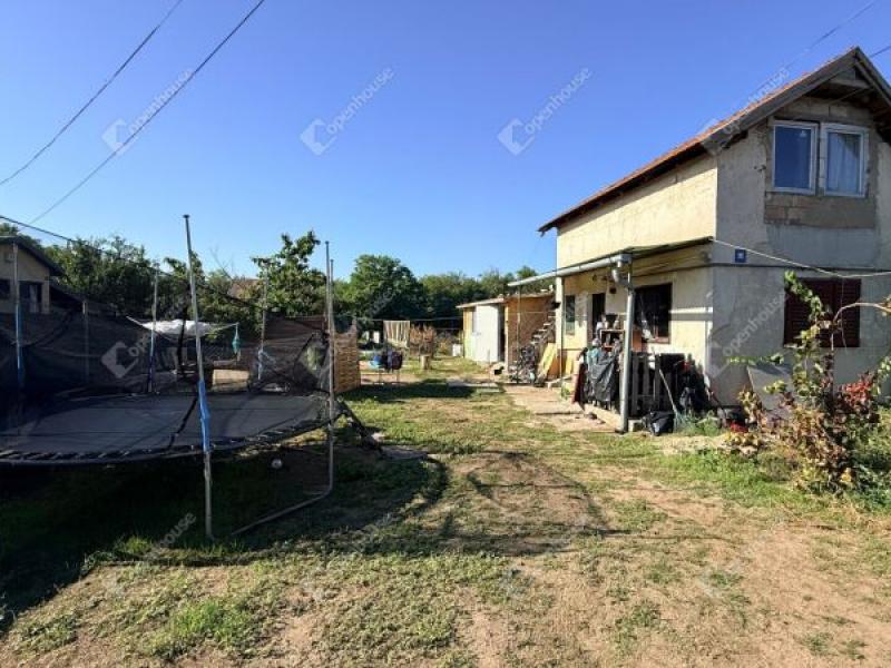 Eladó lakóövezeti telek Monor Monorierdő