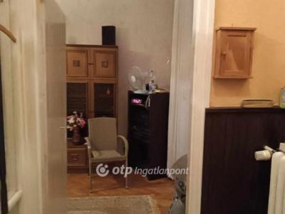 Eladó lakás Debrecen