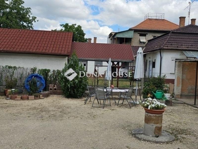 Eladó családi ház Pilis