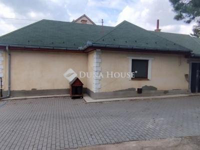 Eladó családi ház Budapest