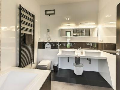 Eladó családi ház Dabas