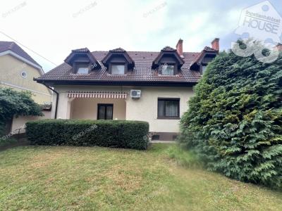 Eladó családi ház Kecskemét