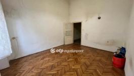 Eladó lakás Pápa
