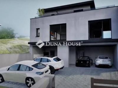 Eladó családi ház Pécel