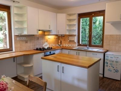 Eladó családi ház Szentendre