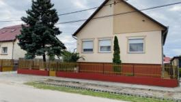 Eladó családi ház Dabas