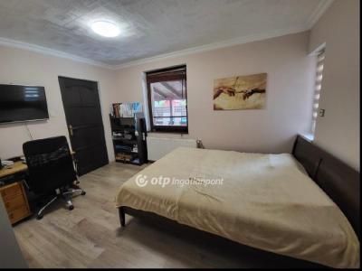 Eladó családi ház Budapest