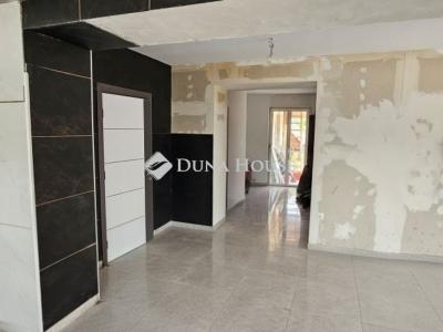 Eladó családi ház Tápiószecső