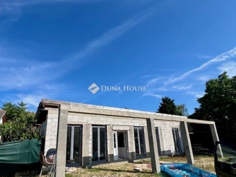 Eladó családi ház Pilis