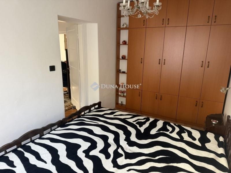 Eladó családi ház Pécs