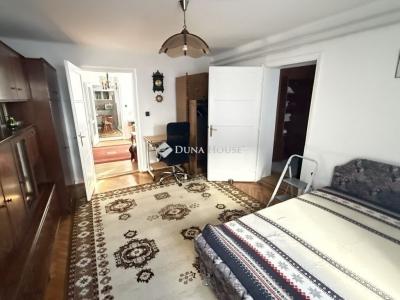 Eladó családi ház Pécs