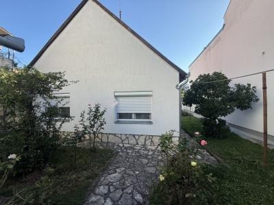 Eladó családi ház Pécs