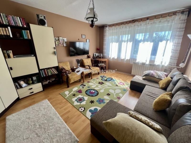 Eladó lakás Pécs