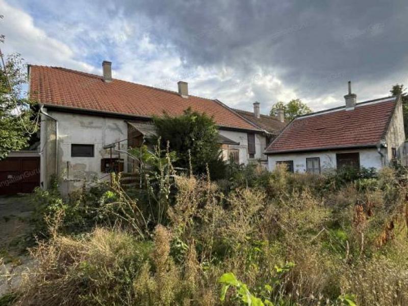 Eladó családi ház Kecskemét