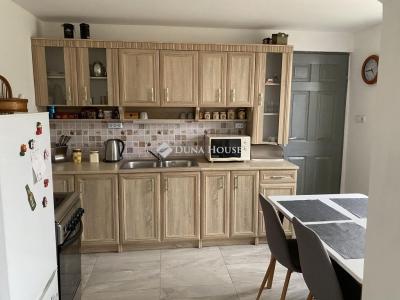 Eladó családi ház Ladánybene