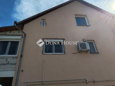Eladó családi ház Budapest
