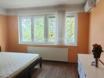 Eladó családi ház Budapest