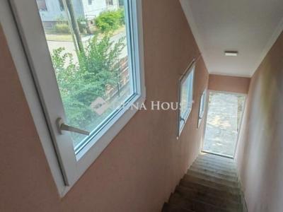 Eladó családi ház Budapest