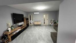 Eladó családi ház Úri