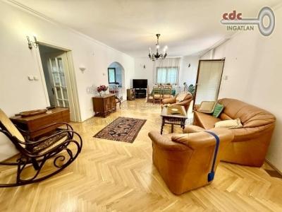Eladó családi ház Budapest