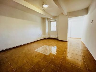 Eladó családi ház Pánd