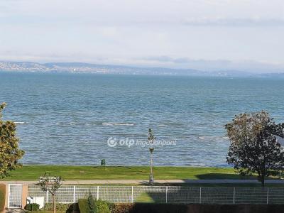 Eladó lakás Siófok