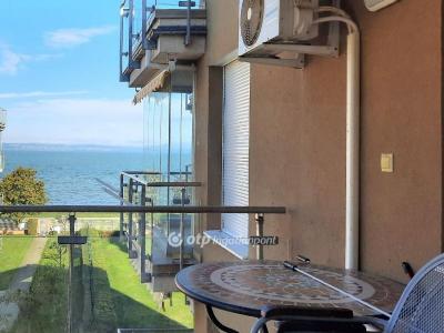 Eladó lakás Siófok