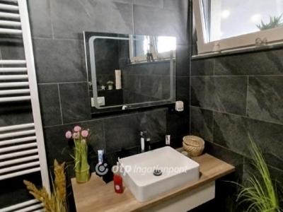 Eladó családi ház Pécs